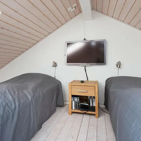 Holiday home Modern Holiday In R M With Terrace *